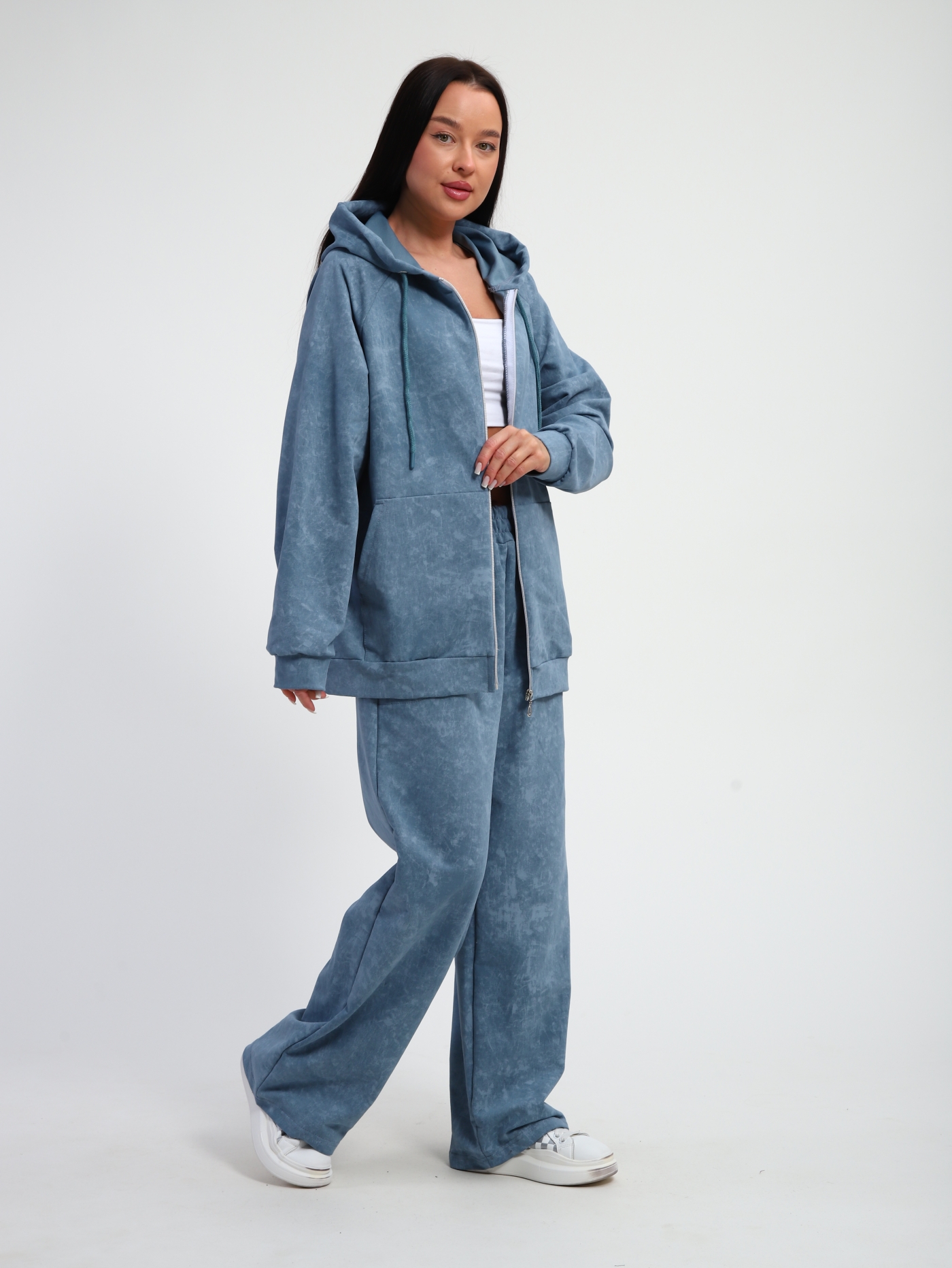 Костюм женский из хлопка