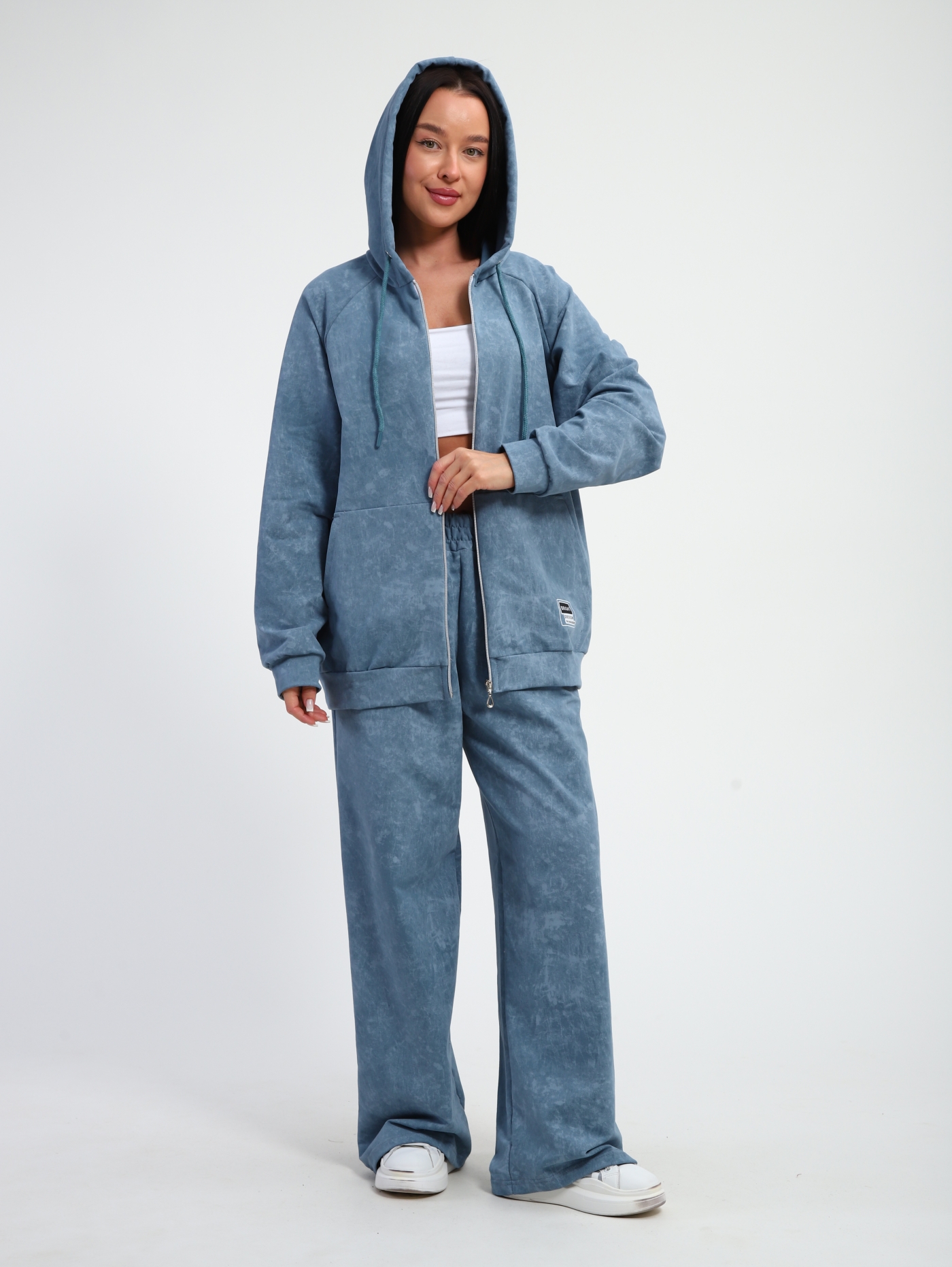 Костюм женский из хлопка