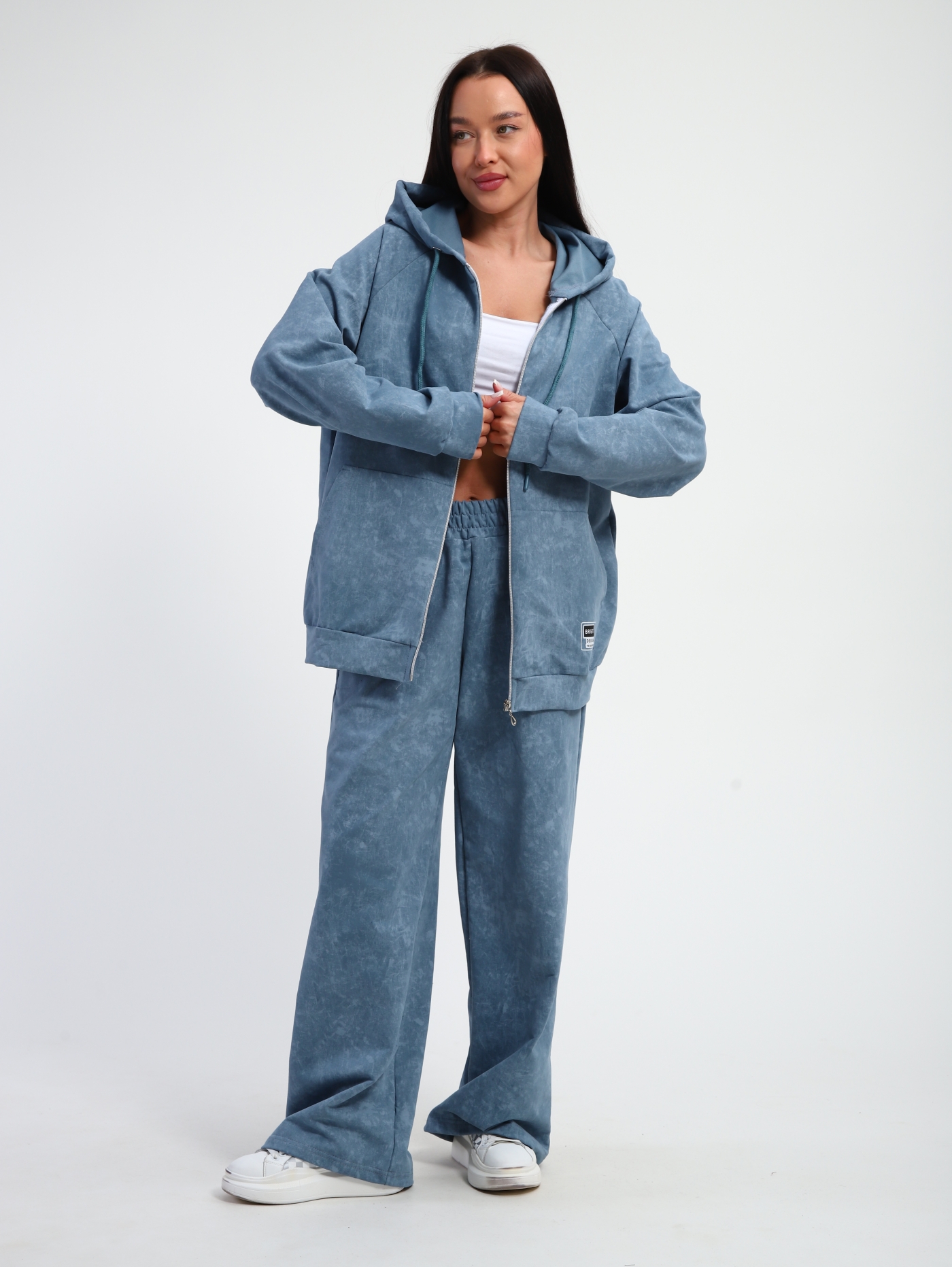 Костюм женский из хлопка