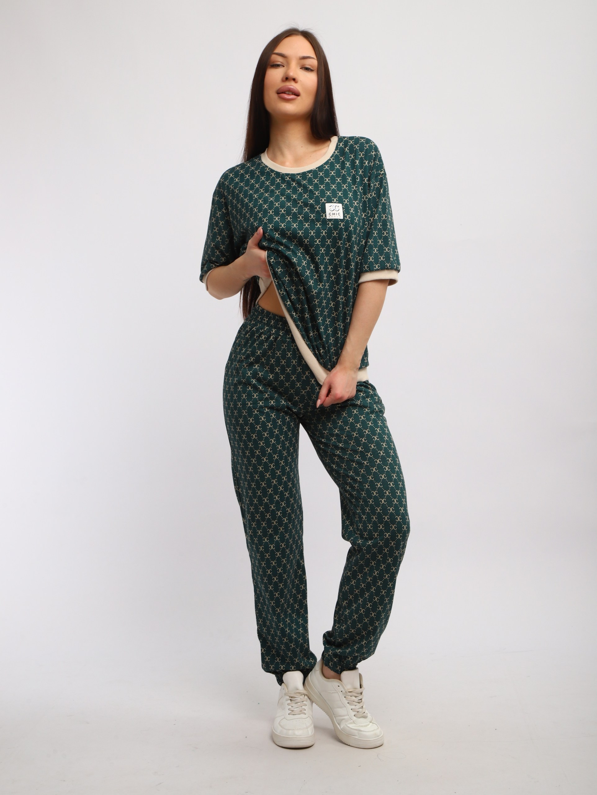 Костюм женский из хлопка
